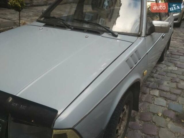 Серый Москвич/АЗЛК 2141, объемом двигателя 1.7 л и пробегом 250 тыс. км за 900 $, фото 13 на Automoto.ua