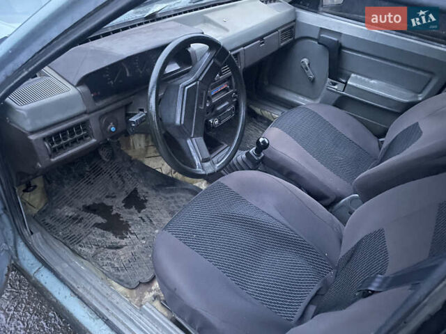 Синий Москвич/АЗЛК 2141, объемом двигателя 0 л и пробегом 101 тыс. км за 500 $, фото 3 на Automoto.ua