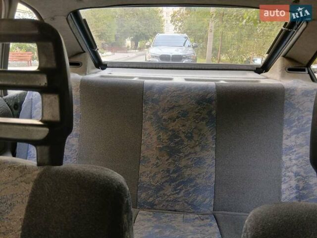 Синий Москвич/АЗЛК 2141, объемом двигателя 1.5 л и пробегом 120 тыс. км за 1000 $, фото 2 на Automoto.ua