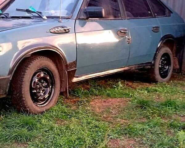 Синий Москвич/АЗЛК 2141, объемом двигателя 1.5 л и пробегом 150 тыс. км за 710 $, фото 2 на Automoto.ua