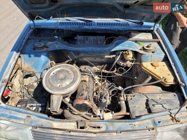 Синий Москвич/АЗЛК 2141, объемом двигателя 1.5 л и пробегом 126 тыс. км за 450 $, фото 9 на Automoto.ua
