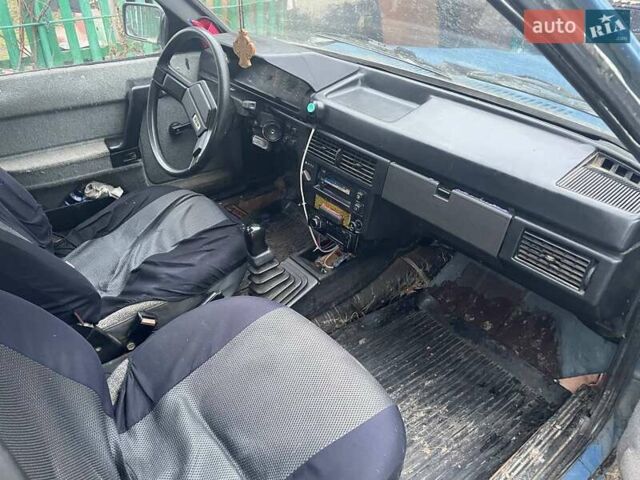 Синий Москвич/АЗЛК 2141, объемом двигателя 1.48 л и пробегом 131 тыс. км за 800 $, фото 1 на Automoto.ua