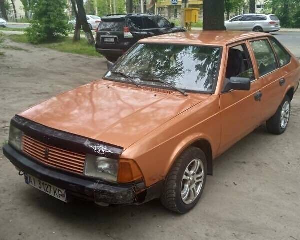 Оранжевый Москвич/АЗЛК 2141, объемом двигателя 1 л и пробегом 200 тыс. км за 605 $, фото 4 на Automoto.ua