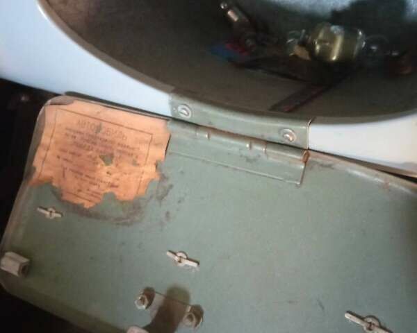 Москвич/АЗЛК 401, объемом двигателя 0 л и пробегом 20 тыс. км за 11000 $, фото 3 на Automoto.ua