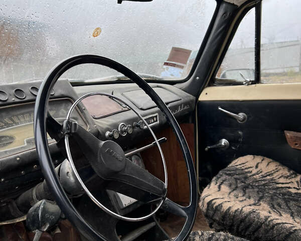 Бежевый Москвич/АЗЛК 408, объемом двигателя 1.3 л и пробегом 50 тыс. км за 482 $, фото 1 на Automoto.ua