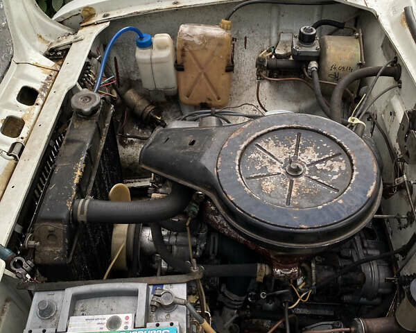 Белый Москвич/АЗЛК 412, объемом двигателя 0 л и пробегом 103 тыс. км за 1000 $, фото 9 на Automoto.ua