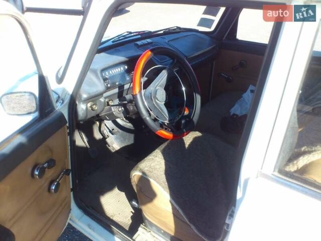 Белый Москвич/АЗЛК 412, объемом двигателя 1.5 л и пробегом 75 тыс. км за 680 $, фото 3 на Automoto.ua