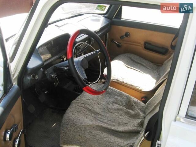 Белый Москвич/АЗЛК 412, объемом двигателя 1.5 л и пробегом 75 тыс. км за 680 $, фото 7 на Automoto.ua