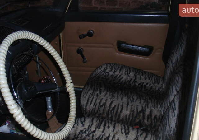 Бежевый Москвич/АЗЛК 412, объемом двигателя 1.5 л и пробегом 90 тыс. км за 900 $, фото 15 на Automoto.ua