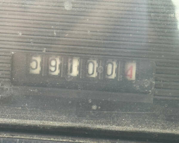 Червоний Москвич/АЗЛК 412, об'ємом двигуна 1.6 л та пробігом 59 тис. км за 1000 $, фото 12 на Automoto.ua