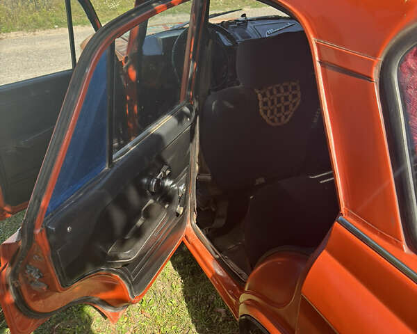 Червоний Москвич/АЗЛК 412, об'ємом двигуна 1.6 л та пробігом 59 тис. км за 1000 $, фото 13 на Automoto.ua