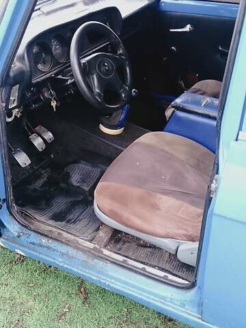 Синий Москвич/АЗЛК 412, объемом двигателя 1.5 л и пробегом 1000 тыс. км за 399 $, фото 3 на Automoto.ua