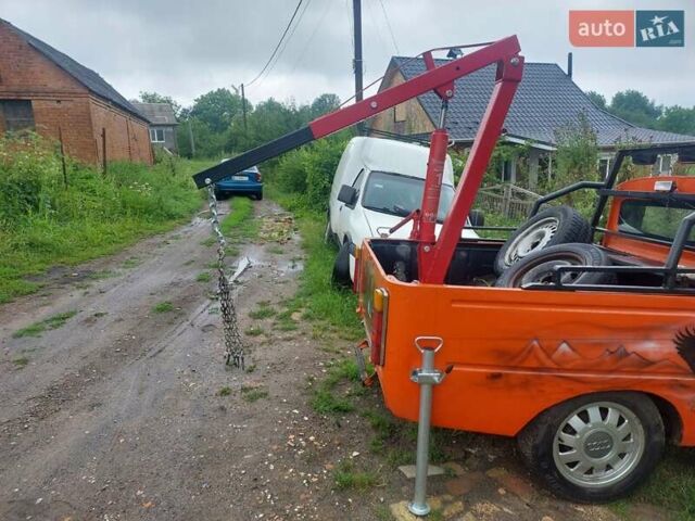 Помаранчевий Москвич/АЗЛК 412, об'ємом двигуна 1.7 л та пробігом 220 тис. км за 2000 $, фото 10 на Automoto.ua