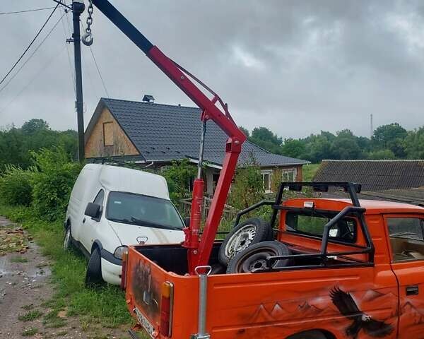 Помаранчевий Москвич/АЗЛК 412, об'ємом двигуна 1.7 л та пробігом 220 тис. км за 2000 $, фото 19 на Automoto.ua