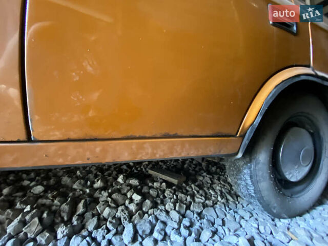 Помаранчевий Москвич/АЗЛК 412, об'ємом двигуна 1.5 л та пробігом 833 тис. км за 427 $, фото 3 на Automoto.ua