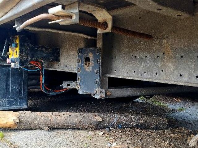 Напівпричіп СФГ, объемом двигателя 0 л и пробегом 0 тыс. км за 5350 $, фото 7 на Automoto.ua