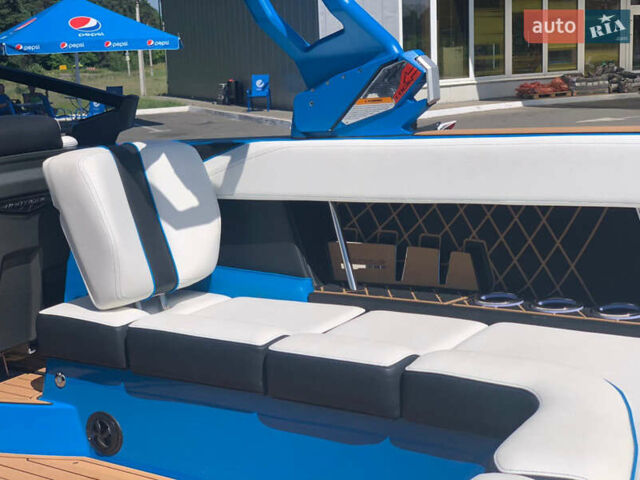 Nautique Super Air Nautique, об'ємом двигуна 6.2 л та пробігом 100 тис. км за 135000 $, фото 9 на Automoto.ua