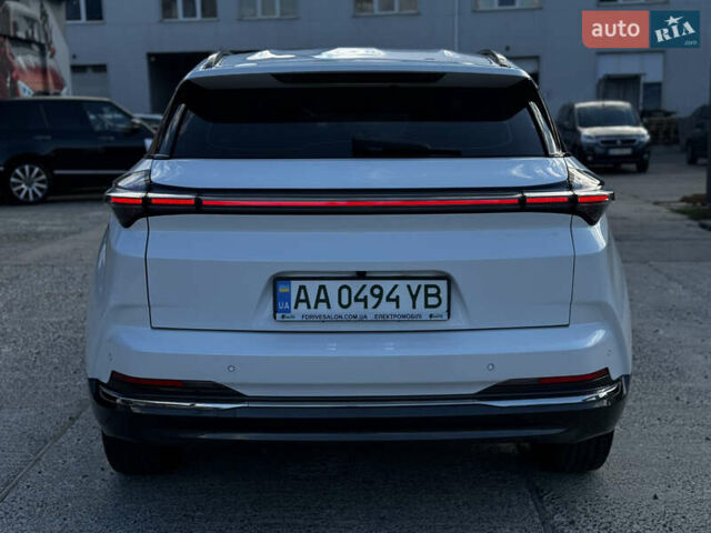 Белый Neta U 500, объемом двигателя 0 л и пробегом 60 тыс. км за 18999 $, фото 5 на Automoto.ua
