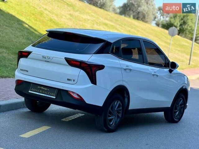 Белый Neta V, объемом двигателя 0 л и пробегом 35 тыс. км за 14800 $, фото 9 на Automoto.ua
