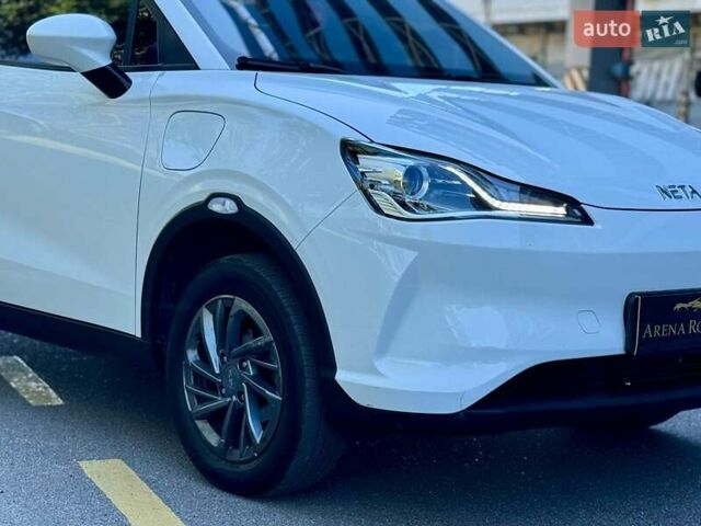 Белый Neta V, объемом двигателя 0 л и пробегом 35 тыс. км за 14800 $, фото 7 на Automoto.ua