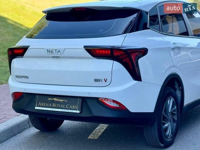 Белый Neta V, объемом двигателя 0 л и пробегом 35 тыс. км за 14800 $, фото 12 на Automoto.ua