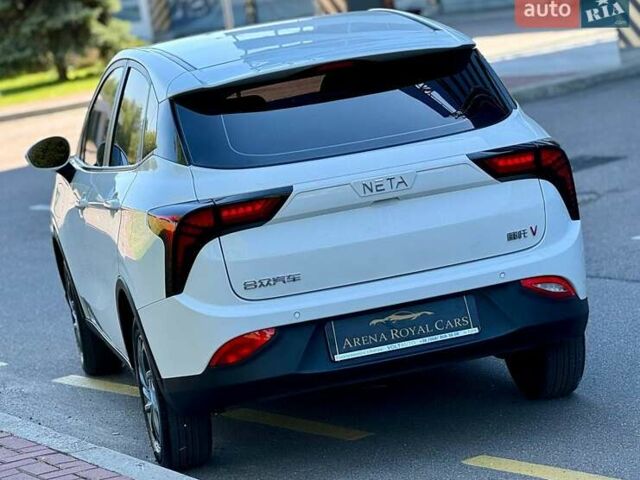 Белый Neta V, объемом двигателя 0 л и пробегом 35 тыс. км за 14800 $, фото 8 на Automoto.ua