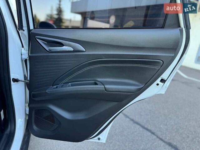 Белый Neta V, объемом двигателя 0 л и пробегом 35 тыс. км за 14800 $, фото 20 на Automoto.ua