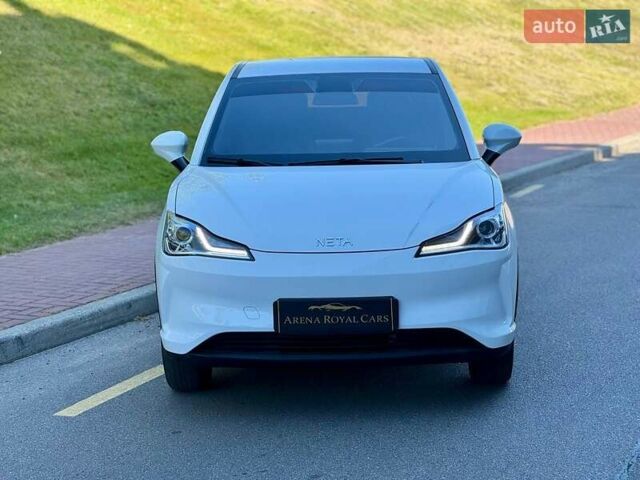 Белый Neta V, объемом двигателя 0 л и пробегом 35 тыс. км за 14800 $, фото 5 на Automoto.ua