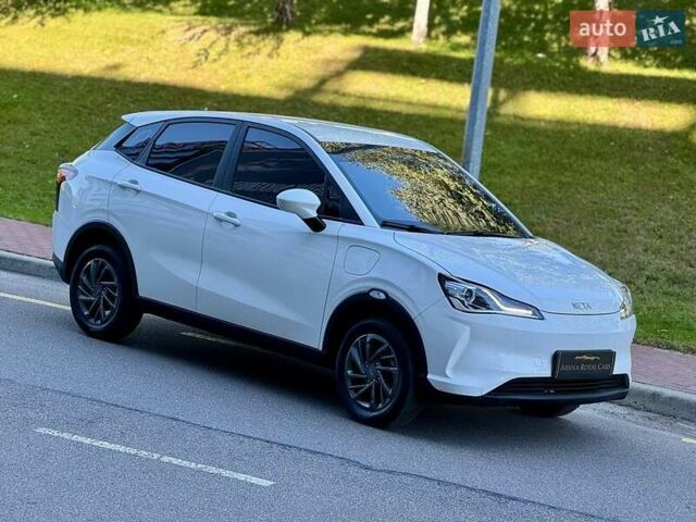 Белый Neta V, объемом двигателя 0 л и пробегом 35 тыс. км за 14800 $, фото 14 на Automoto.ua