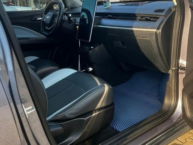 Серый Neta V, объемом двигателя 0 л и пробегом 59 тыс. км за 12000 $, фото 21 на Automoto.ua