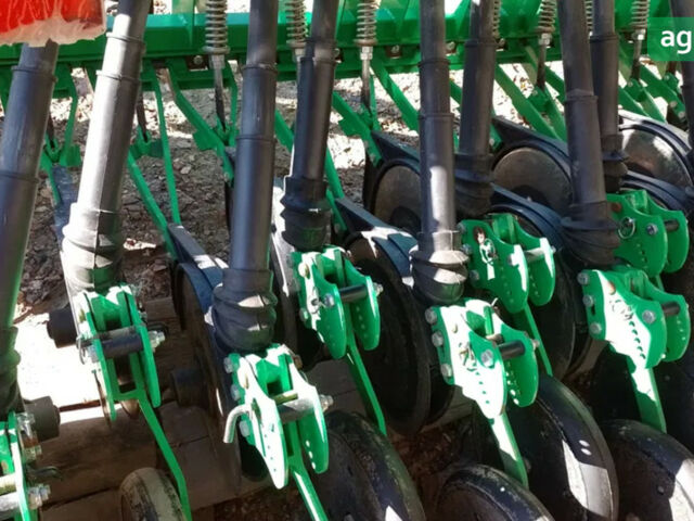 Nicolas Mavako Mahes 3000, объемом двигателя 0 л и пробегом 0 тыс. км за 7158 $, фото 5 на Automoto.ua