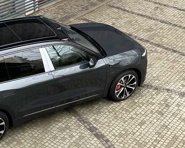 Серый NIO ES8, объемом двигателя 0 л и пробегом 1 тыс. км за 73000 $, фото 16 на Automoto.ua