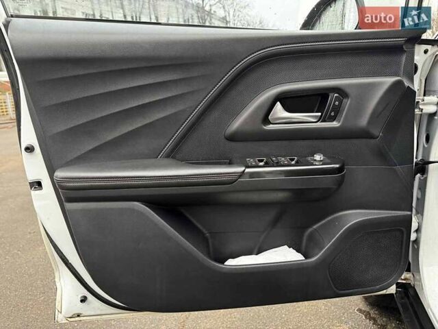 Белый ORA IQ, объемом двигателя 0 л и пробегом 180 тыс. км за 12990 $, фото 12 на Automoto.ua