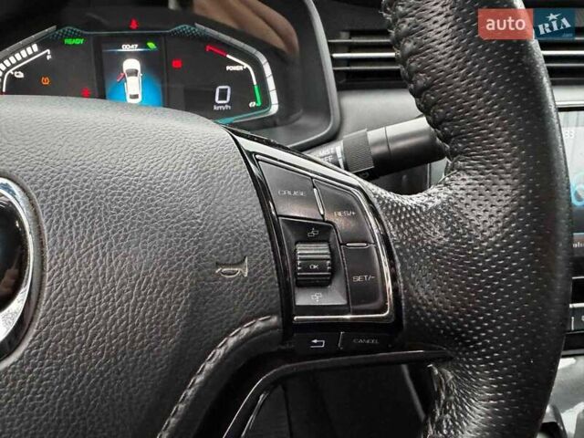 Белый ORA IQ, объемом двигателя 0 л и пробегом 180 тыс. км за 12990 $, фото 18 на Automoto.ua