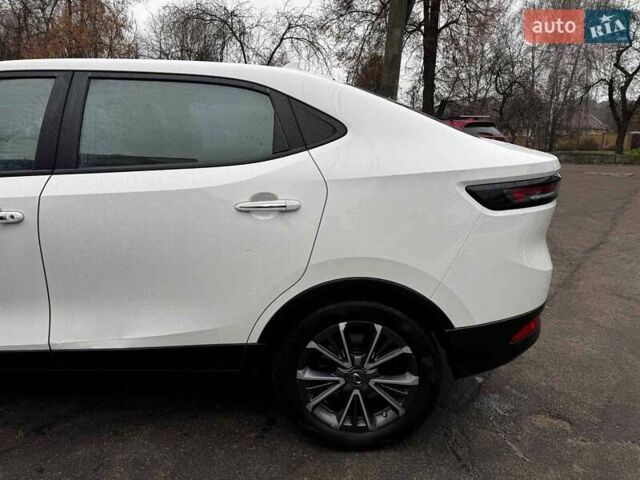 Белый ORA IQ, объемом двигателя 0 л и пробегом 180 тыс. км за 12990 $, фото 10 на Automoto.ua