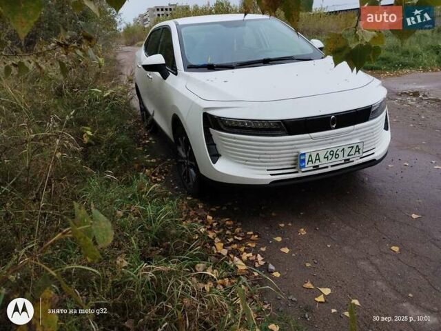 Белый ORA IQ, объемом двигателя 0 л и пробегом 178 тыс. км за 15000 $, фото 4 на Automoto.ua