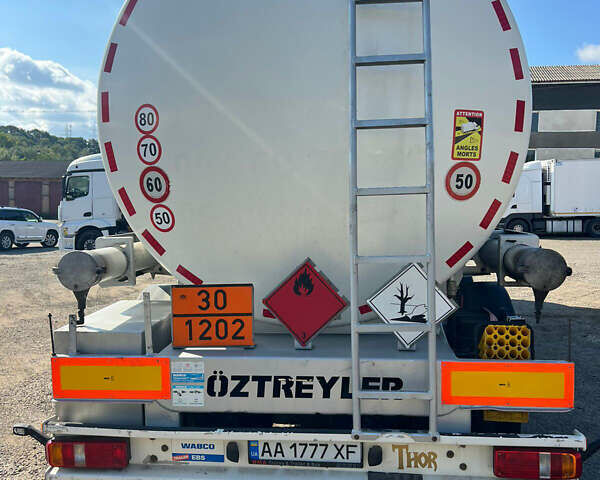 Серый Oztreyler ADR Tanker, объемом двигателя 0 л и пробегом 0 тыс. км за 34800 $, фото 3 на Automoto.ua