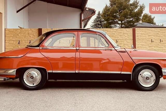 Помаранчевий Packard Super Eight, об'ємом двигуна 0 л та пробігом 64 тис. км за 25000 $, фото 2 на Automoto.ua