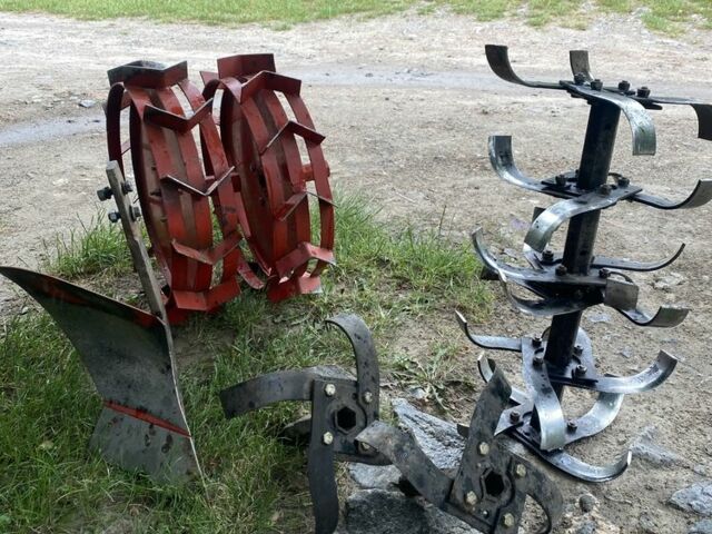 Червоний Parma 105.3D, об'ємом двигуна 0.3 л та пробігом 10 тис. км за 300 $, фото 8 на Automoto.ua