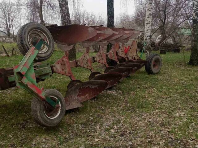 Красный Paton 8, объемом двигателя 0 л и пробегом 0 тыс. км за 160000 $, фото 1 на Automoto.ua
