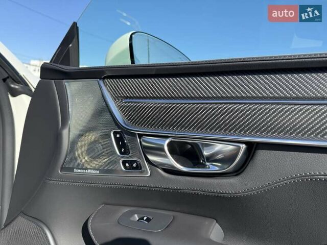 Белый Polestar 1, объемом двигателя 1.97 л и пробегом 16 тыс. км за 94000 $, фото 24 на Automoto.ua