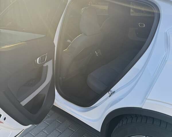 Білий Polestar 2, об'ємом двигуна 0 л та пробігом 39 тис. км за 22222 $, фото 12 на Automoto.ua