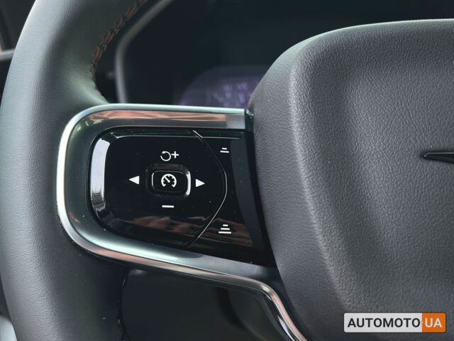 Белый Polestar 2, объемом двигателя 78 л и пробегом 40 тыс. км за 25999 $, фото 14 на Automoto.ua