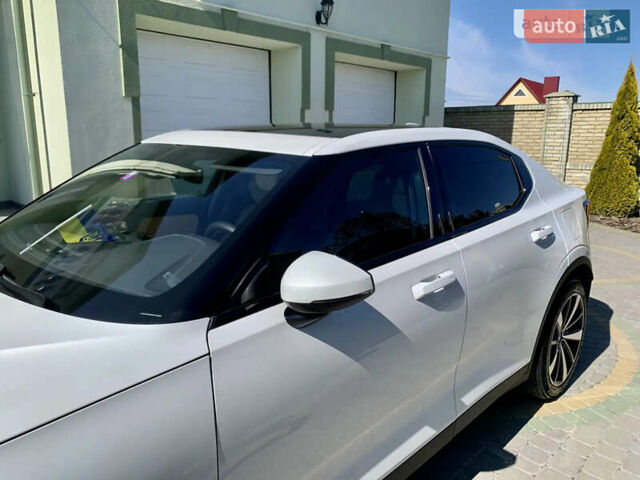 Белый Polestar 2, объемом двигателя 0 л и пробегом 29 тыс. км за 33500 $, фото 42 на Automoto.ua