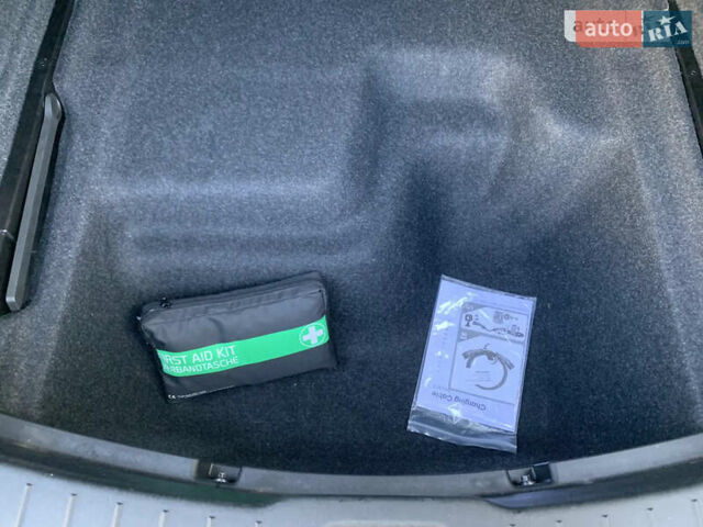 Белый Polestar 2, объемом двигателя 0 л и пробегом 29 тыс. км за 33500 $, фото 121 на Automoto.ua