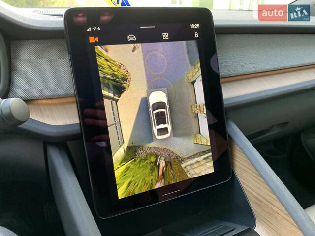 Белый Polestar 2, объемом двигателя 0 л и пробегом 29 тыс. км за 33500 $, фото 74 на Automoto.ua