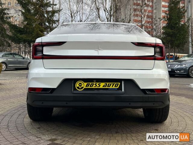 Белый Polestar 2, объемом двигателя 78 л и пробегом 40 тыс. км за 25999 $, фото 4 на Automoto.ua