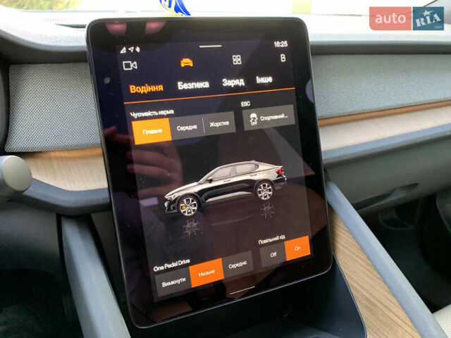 Белый Polestar 2, объемом двигателя 0 л и пробегом 29 тыс. км за 33500 $, фото 77 на Automoto.ua