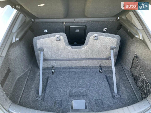 Белый Polestar 2, объемом двигателя 0 л и пробегом 29 тыс. км за 33500 $, фото 118 на Automoto.ua