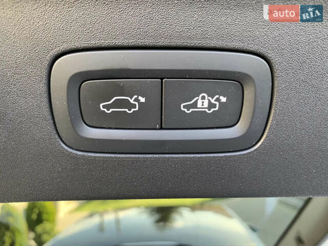 Белый Polestar 2, объемом двигателя 0 л и пробегом 29 тыс. км за 33500 $, фото 114 на Automoto.ua